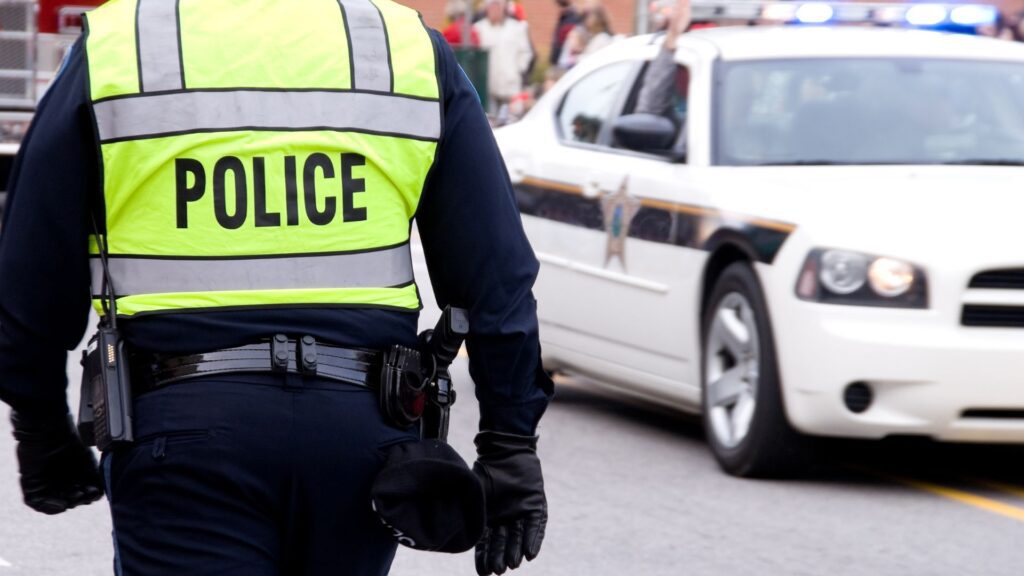 Why more off-duty officers are being hired as security - Law ...